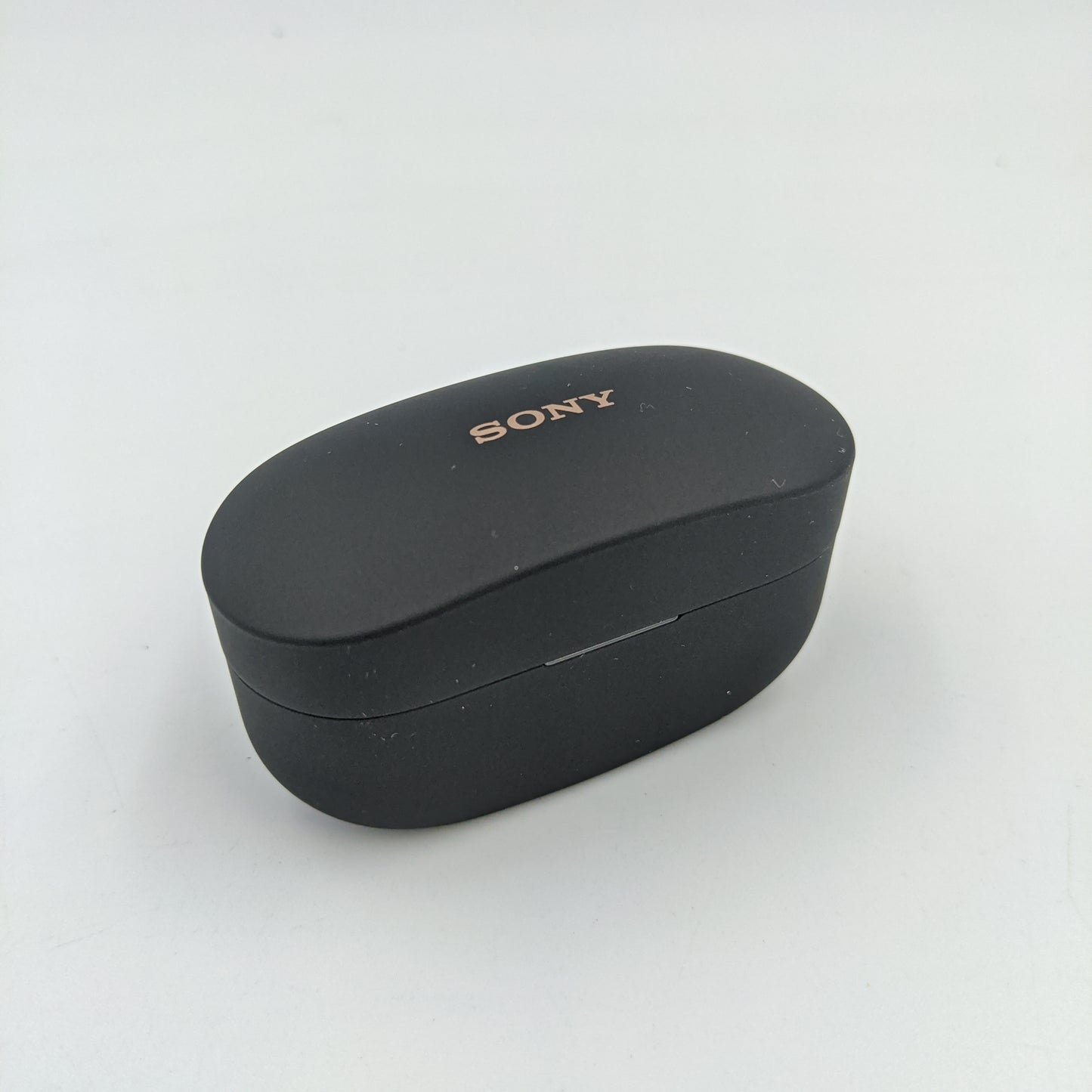 Headphone Charging Case (Black) - A5036913B