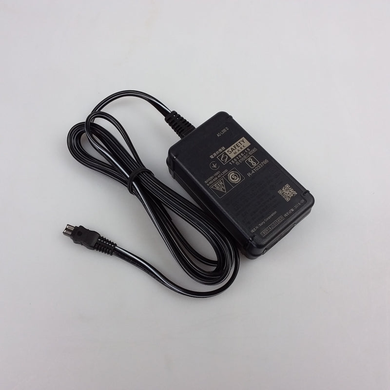 Sony Power Adapter (AC-L200D) - 149043045